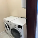 комфорт, близо до летището