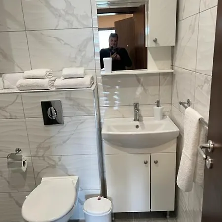 комфорт, близо до летището Sófia