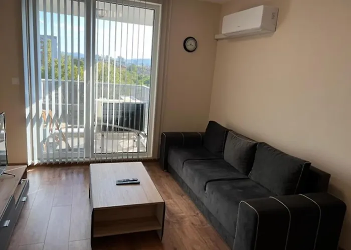 アパート комфорт, близо до летището ソフィア