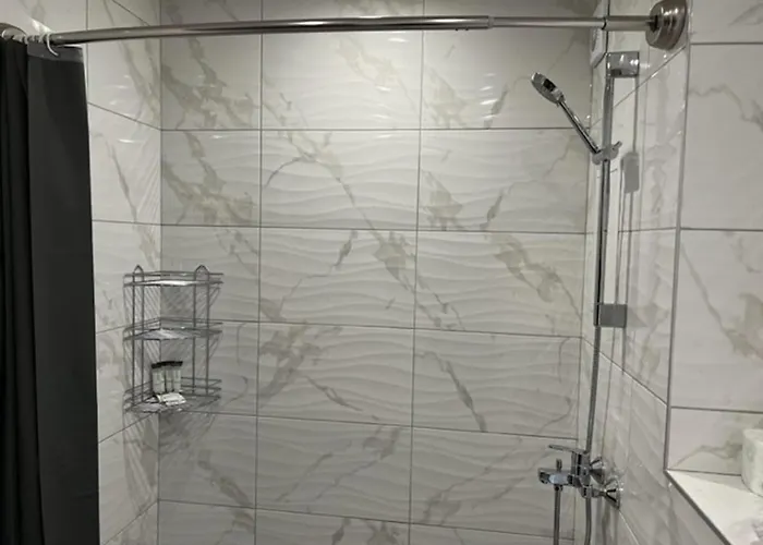 комфорт, близо до летището アパート